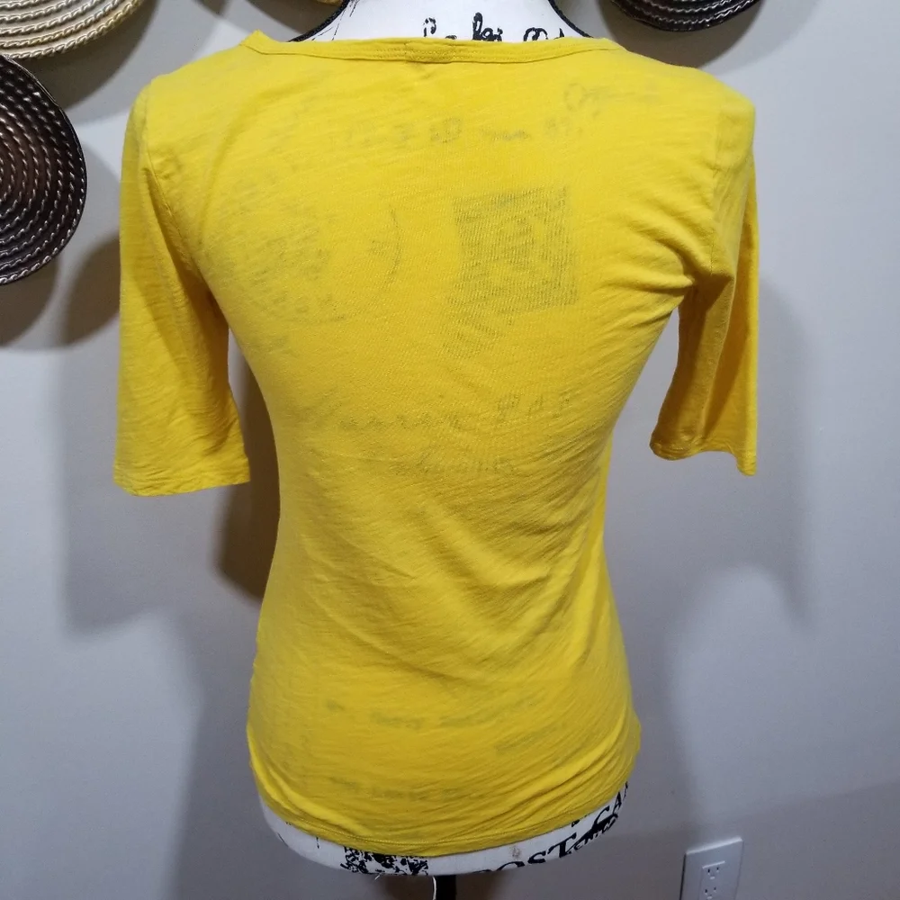J.CREW Bundle 2 T-Shirt Short Sleeves, one Animal Print And Yellow SIZE XS. - Picture 10 of 16